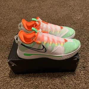 New Mens Nike Gatorade PG 4